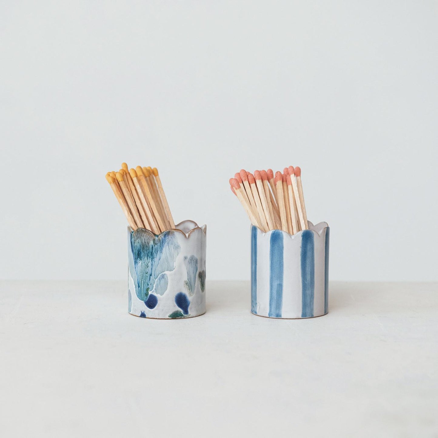 Scalloped Match Holder w/ Striker