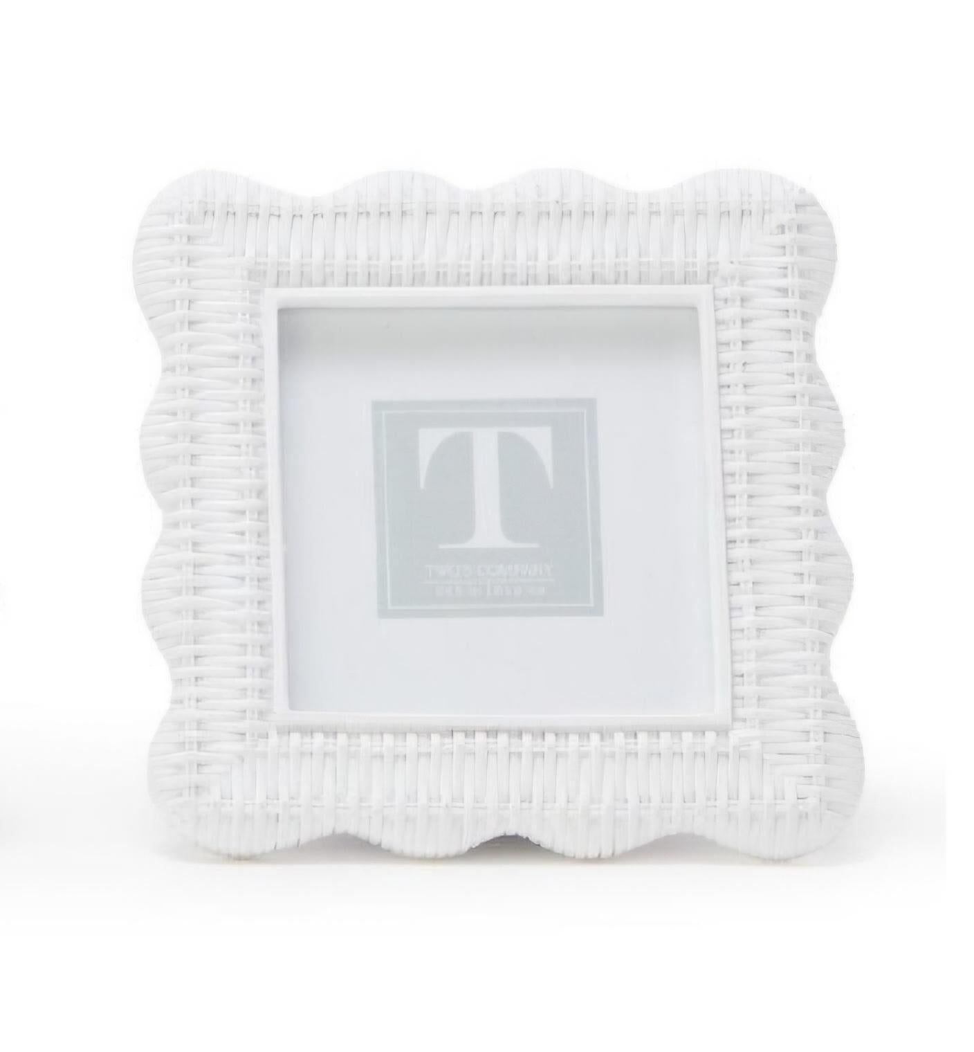 Scalloped Rattan Weave Frames