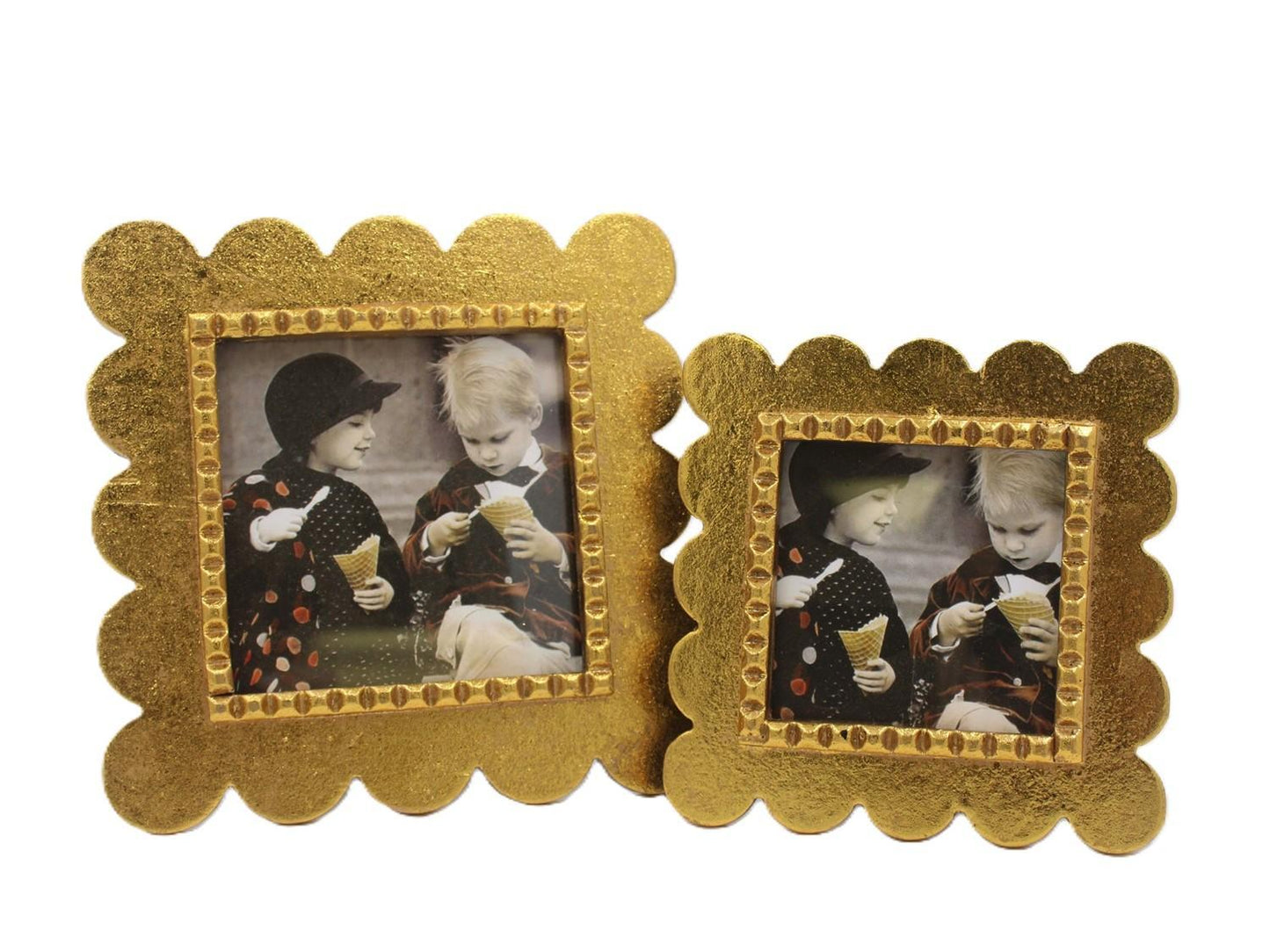 Scalloped Gold Leafed Frame