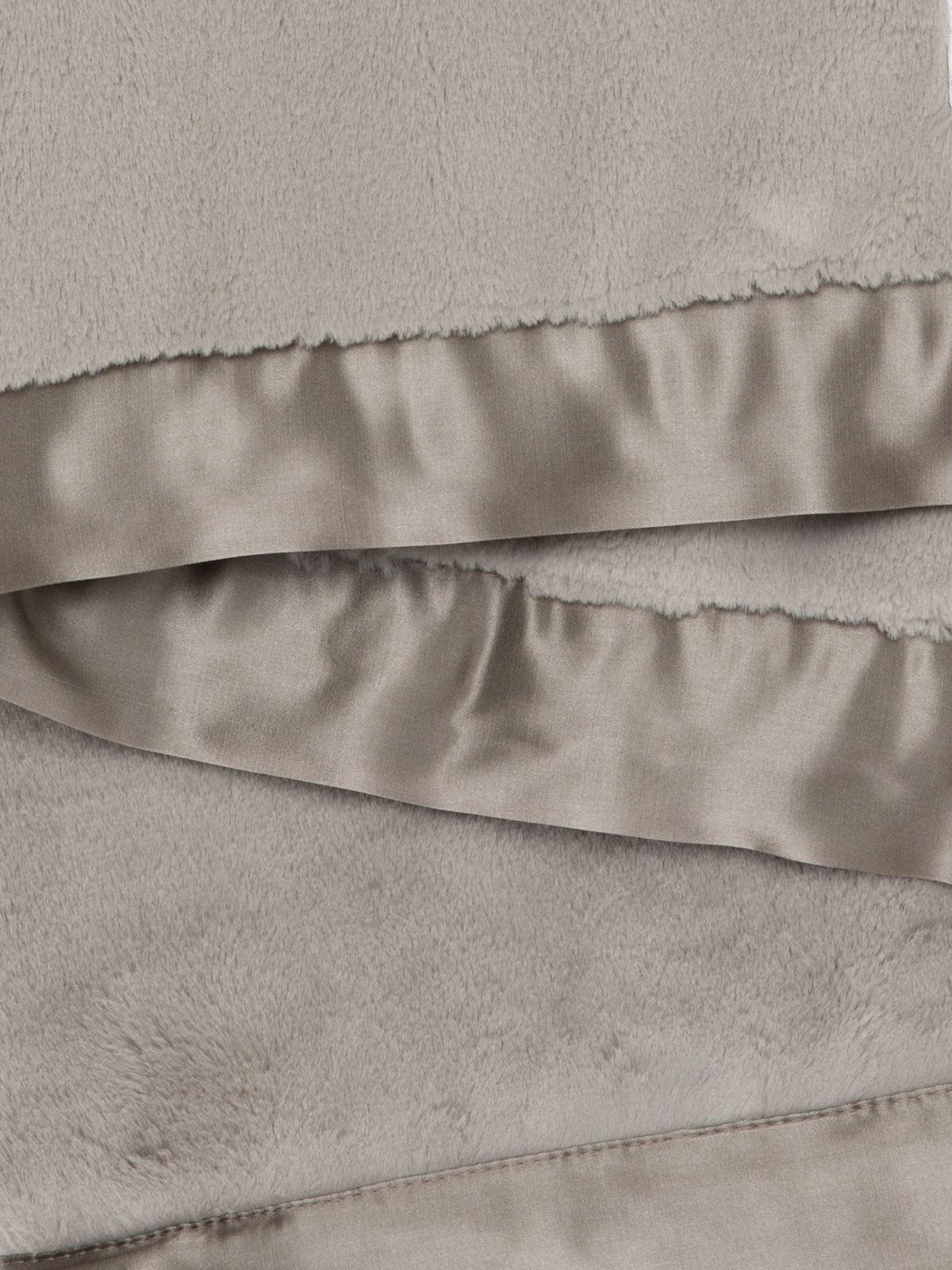Lush Luxury Home Throw