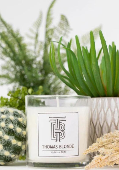 Signature Candle - Thomas Blonde