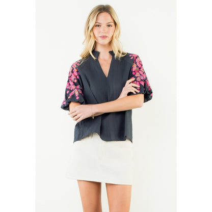 Floral Pattern Puff Sleeve V-Neck Top
