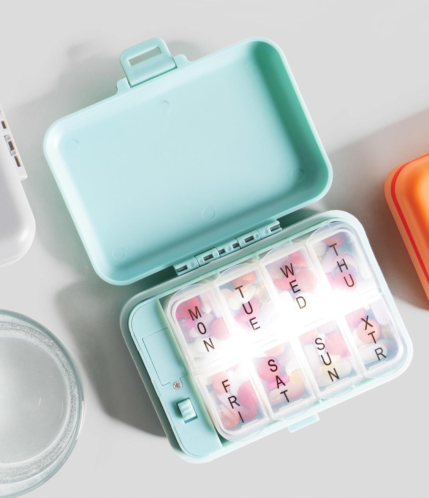 Light Up Pill and Vitamin Case