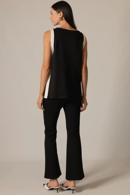 Contrast Border Side Pocket Sleeveless Top