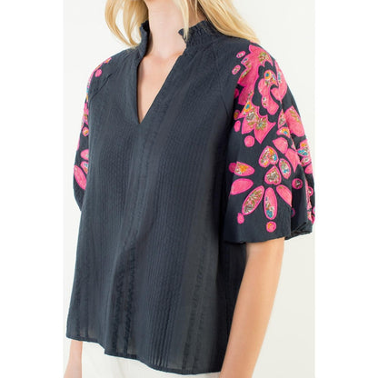 Floral Pattern Puff Sleeve V-Neck Top