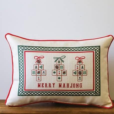 Mahjong Christmas Piped Pillow