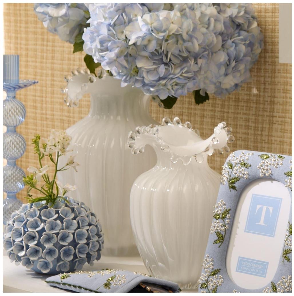 Pearl White Glass Vase