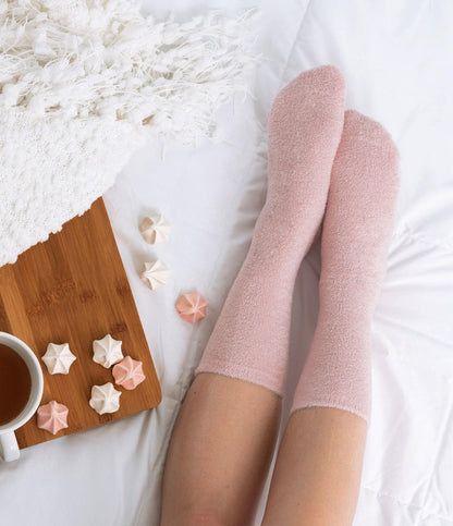 You Had Me At Aloe
Super Soft Spa Socks