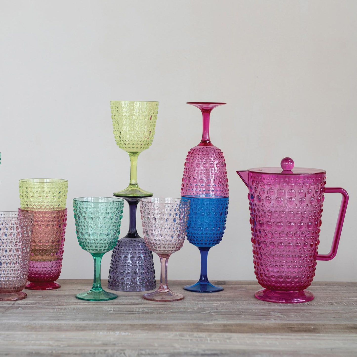 Dot Texture Pitcher with Lid
