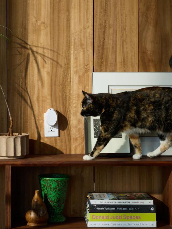 Pura Mini - Smart Fragrance Diffuser