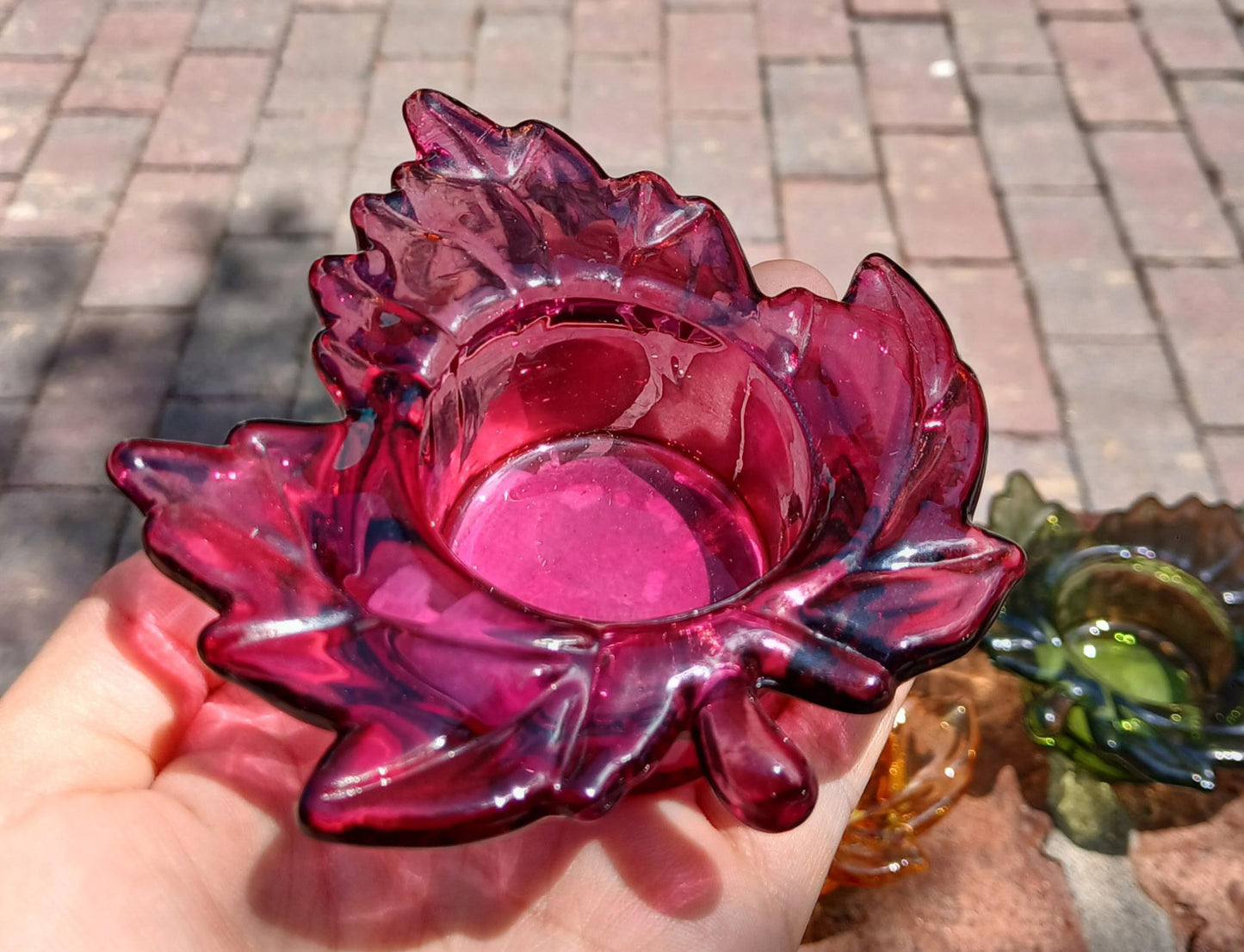 Leaf Tealight Candleholder