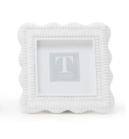 Scalloped Rattan Weave Frames