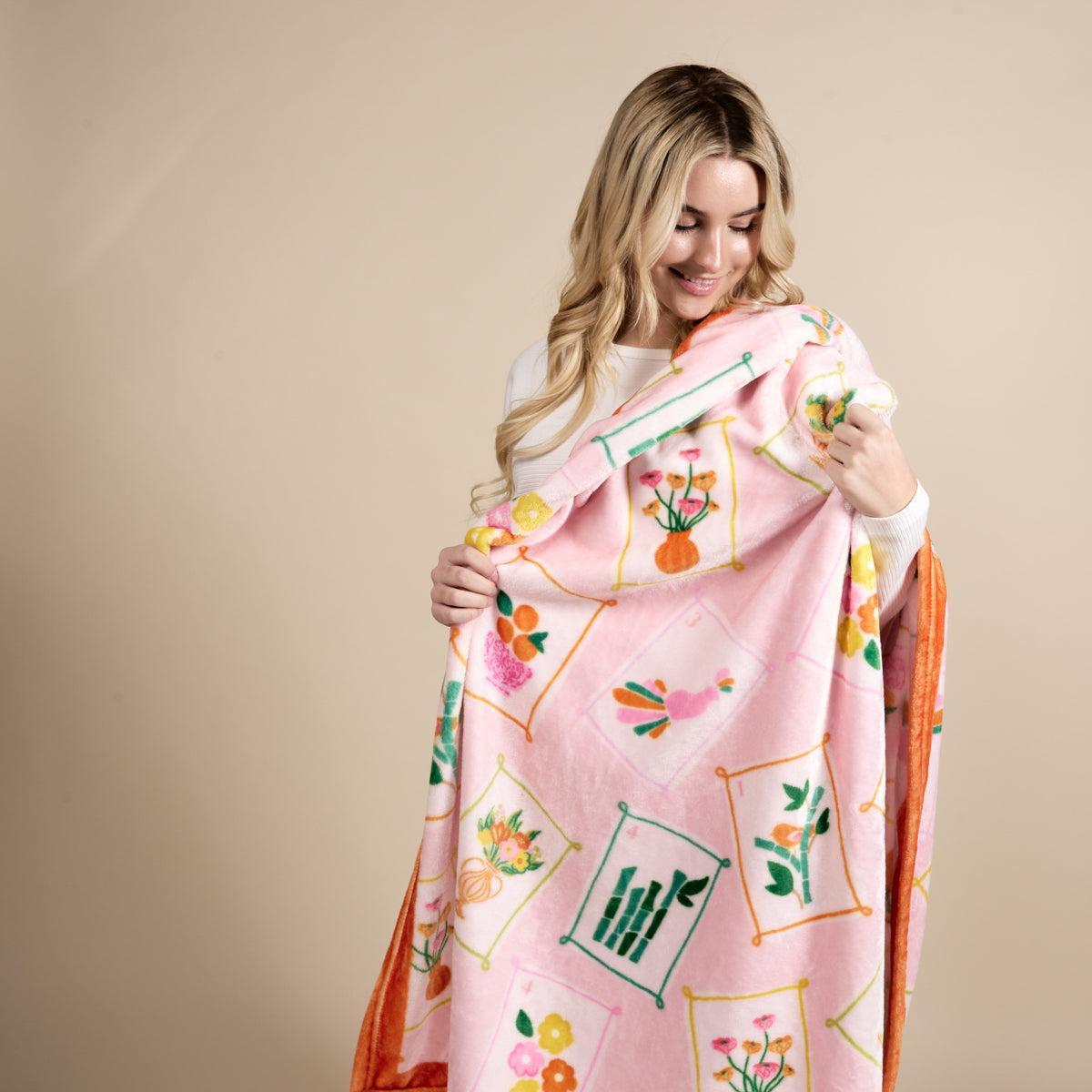 Snuggle Up Plush Blanket