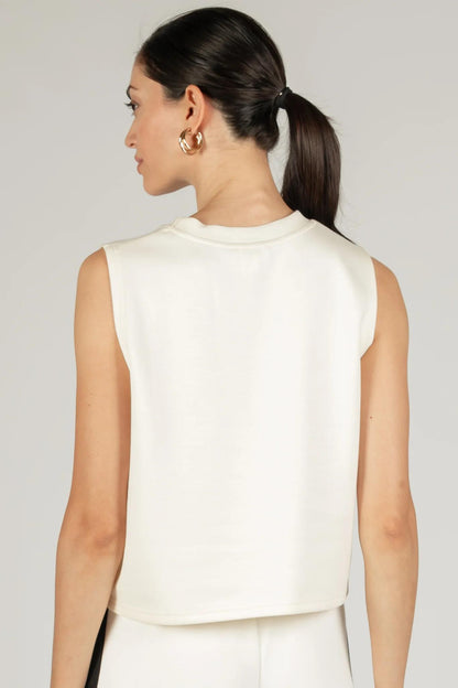 Round Neck Sleeveless Top