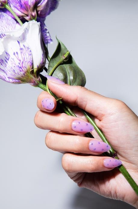 Chill Tips Press-On Nails