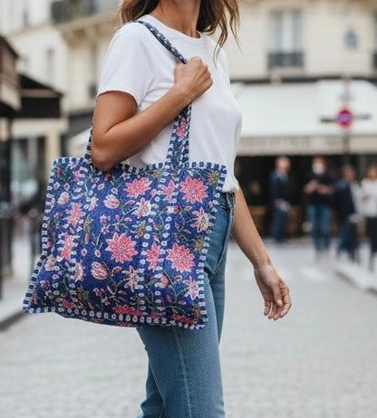 Quilted Zip-Close Tote Bag